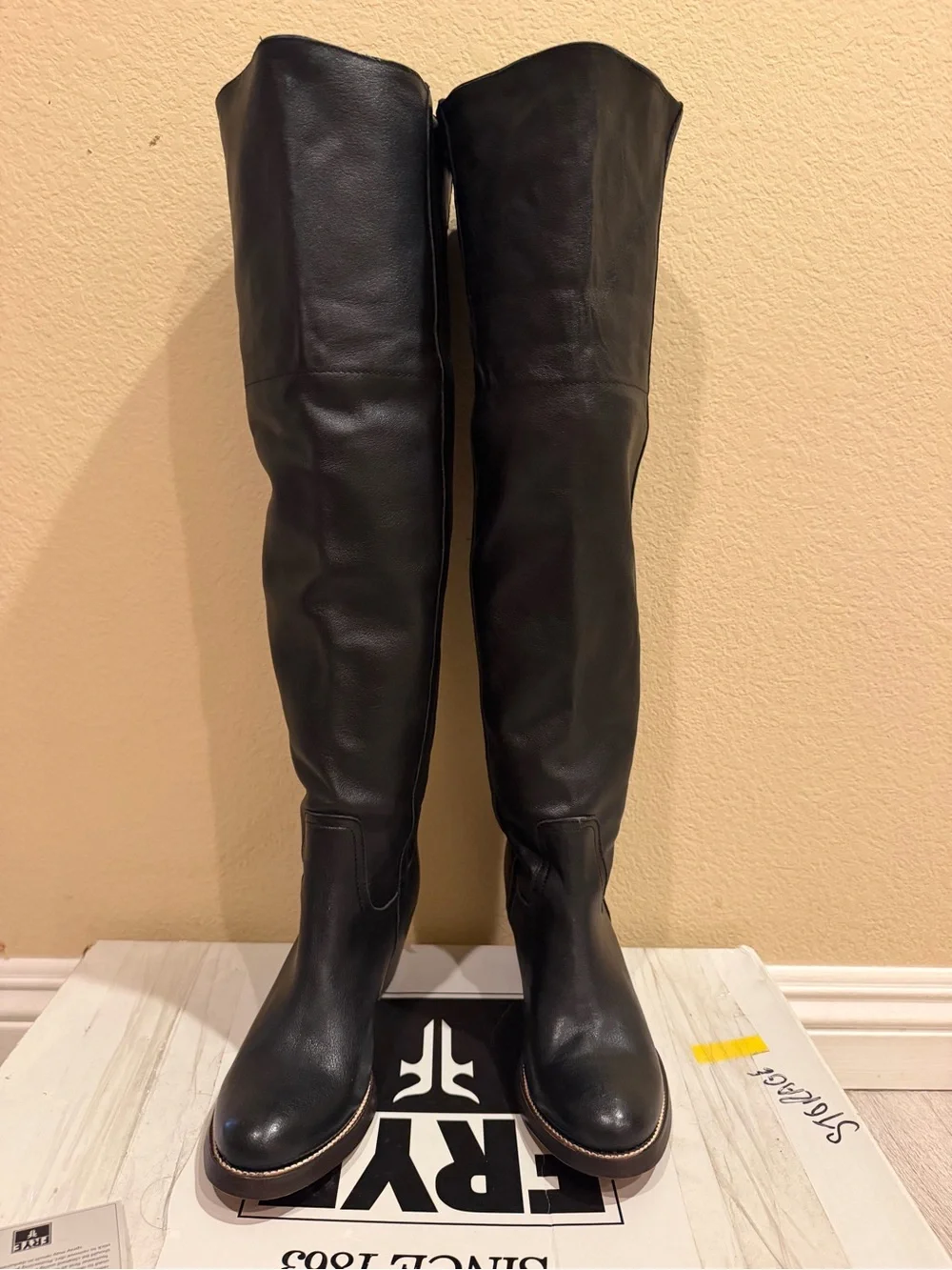 New w/Orig Box Frye “Jane” Over The Knee Cuff Black Leather Boots #77935  Size 7